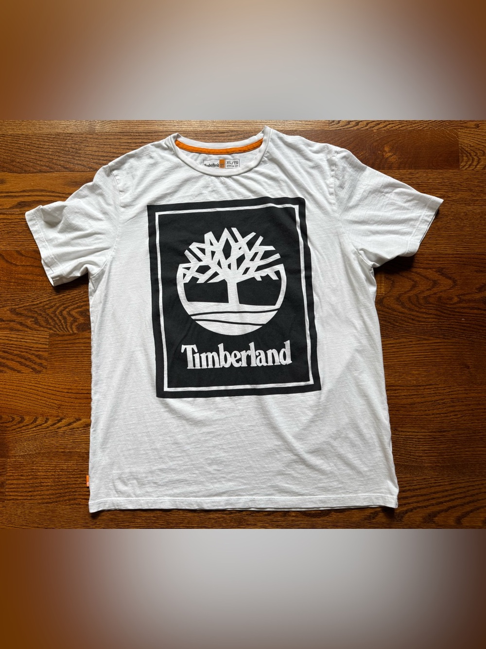 Timberland Men’s XL White Black Tree Logo Graphic T-Shirt Organic Cotton